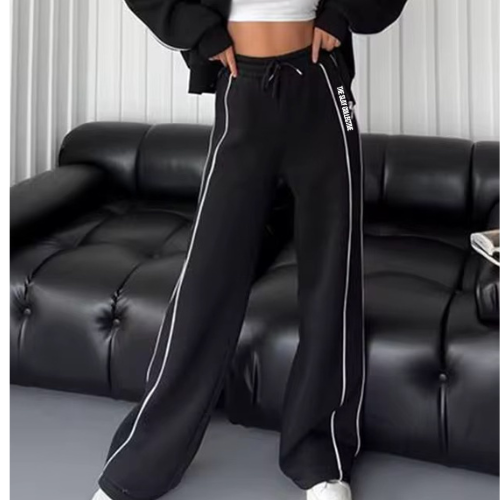 The Luxe Line Track Top - Carbon Black